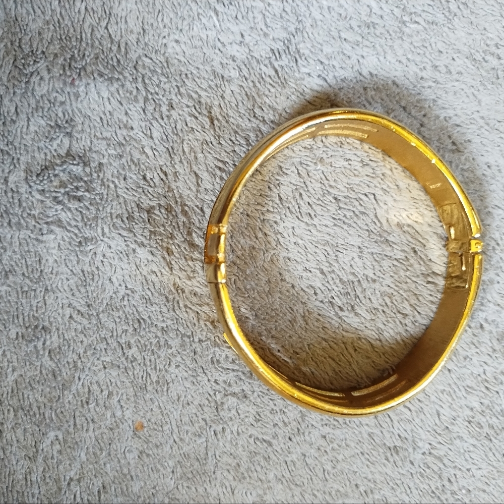 Bracelet - Picture 3 of 5